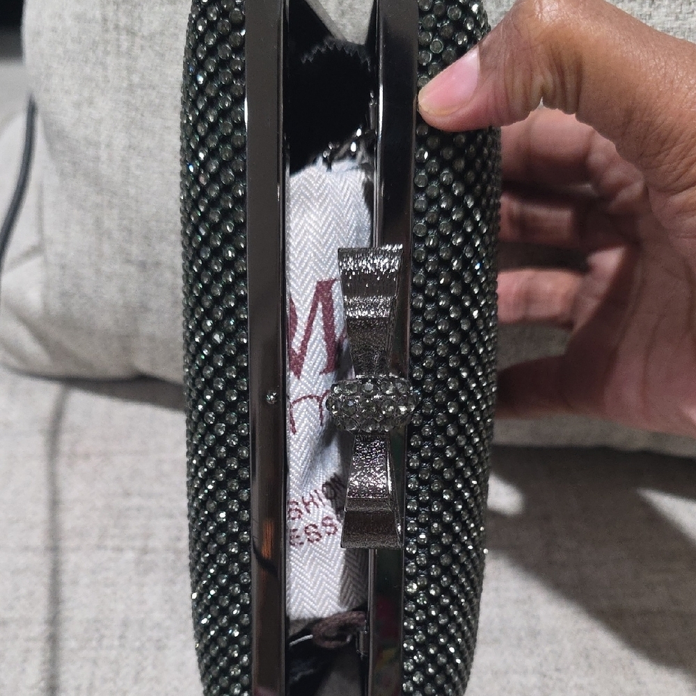 Black Rhinestone Clutch - Picture 3 of 4